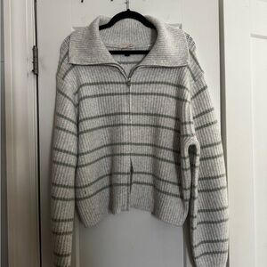 Women’s Green and Gray Zip Up Sweater From Universal Thread